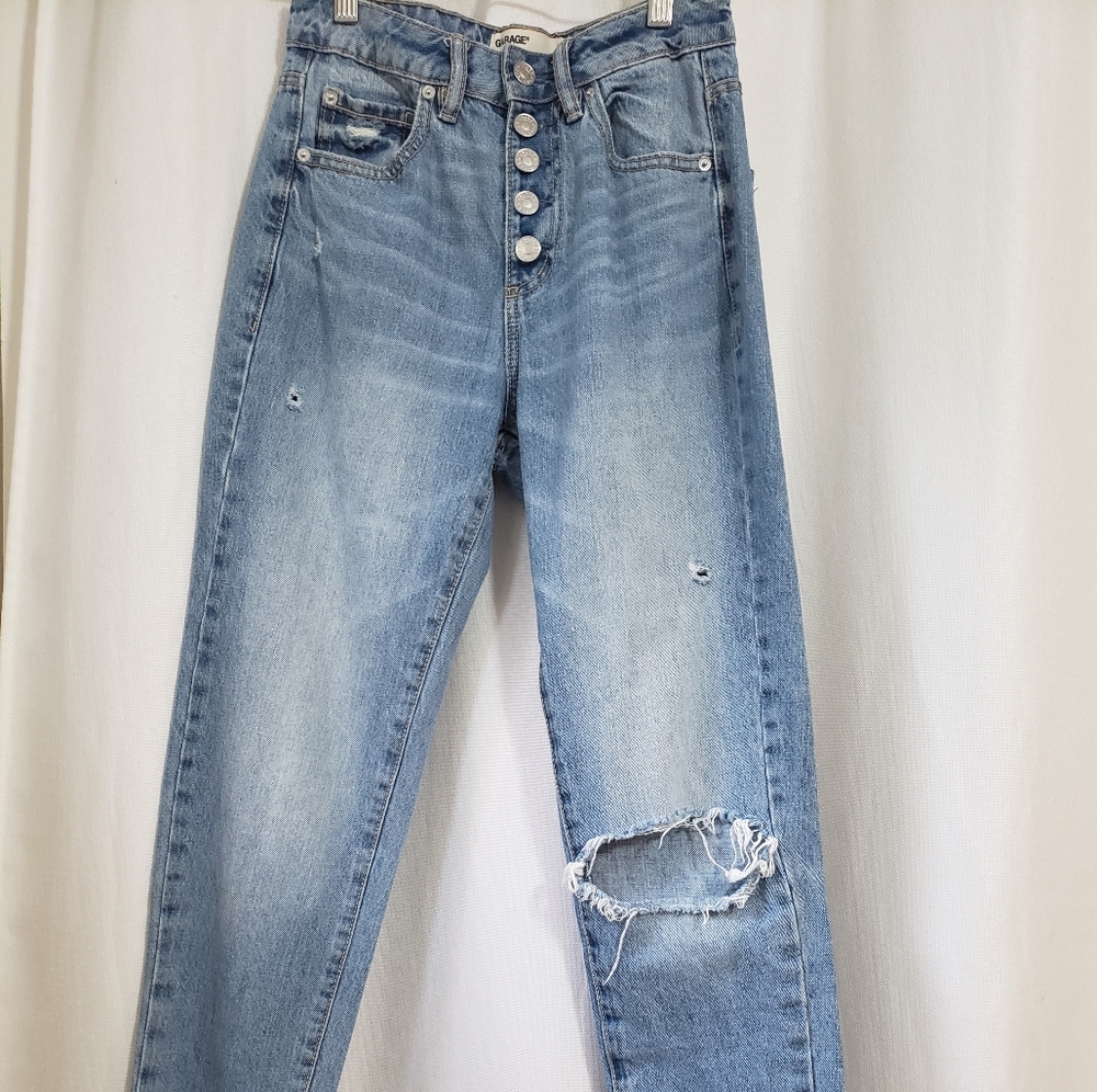 Mom jeans